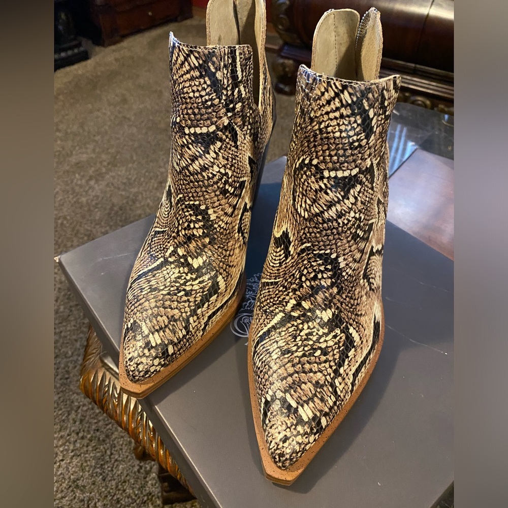Vince Camuto Booties